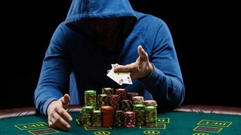 Luật chơi Poker cơ bản dành cho các tân thủ