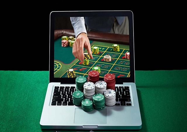 Lợi ích khi đánh bài online Lợi ích khi đánh bài online