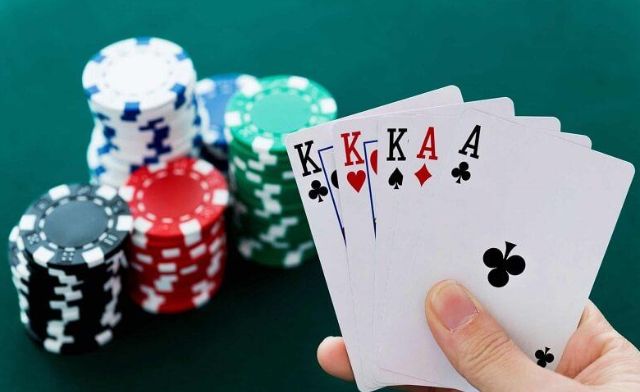 Cách chơi game bài poker trên ios chi tiết cho người mới