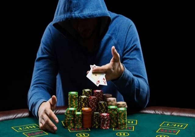 Cách đọc bài Poker hiệu quả như cao thủ Cách đọc bài Poker hiệu quả như cao thủ