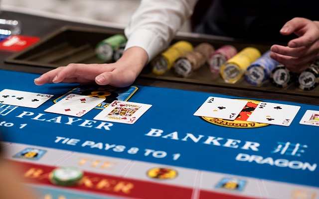 Vì sao chơi Baccarat cần có kinh nghiệm Vì sao chơi Baccarat cần có kinh nghiệm