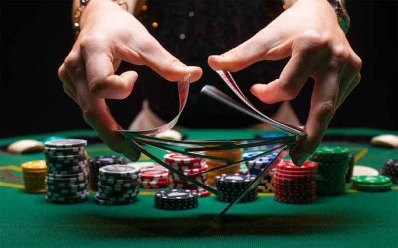 Cách đánh phỏm không thua: Chiến lược chơi thông minh và hiệu quả