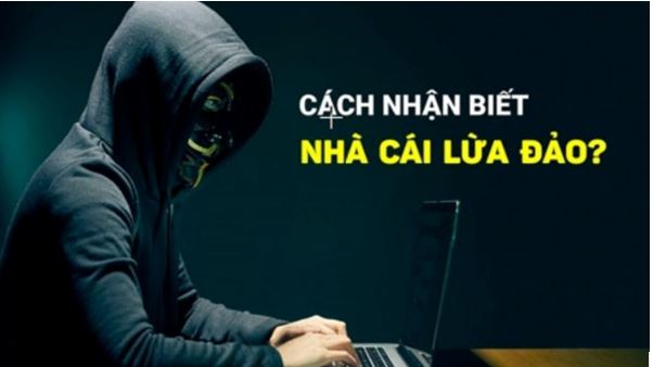 Dấu hiệu nhận biết rõ ràng nhất là địa chỉ trang web mơ hồ và không rõ ràng